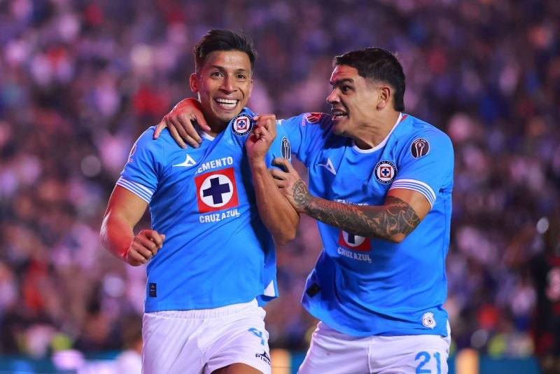 Cruz Azul hace historia y se clasifica a semifinales para enfrentar al América