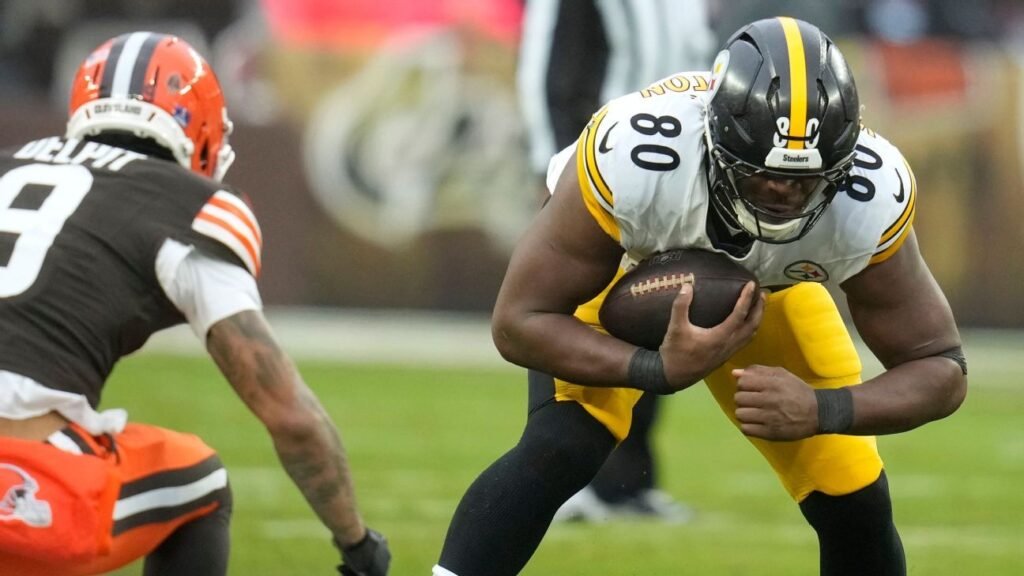 Darnell Washington se lesionó con fractura en los Steelers
