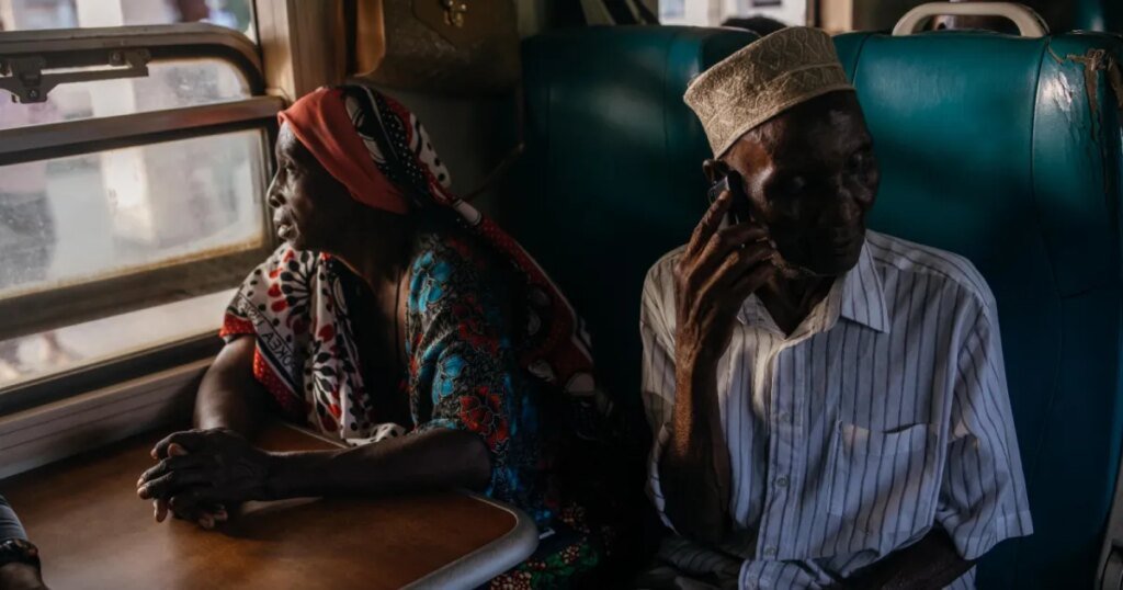 El TAZARA cumple 50 años: Descubre el ferrocarril que une Tanzania y Zambia