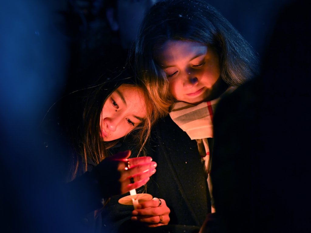 El gobierno de Trump suspende la lotería de visas relacionada con un sospechoso de la Universidad de Brown