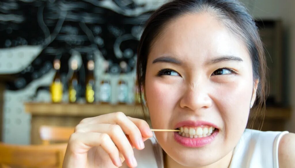 Encías dañadas: Una señal de alerta para la salud cardíaca