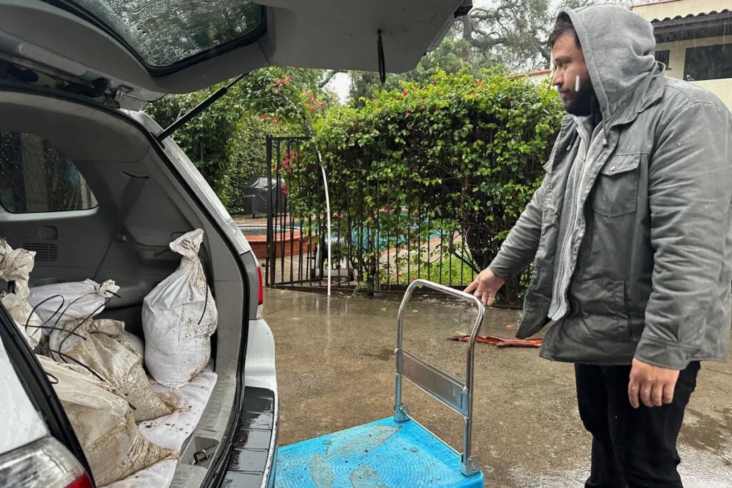 Inundaciones en Los Ángeles: se amplían las órdenes de evacuación