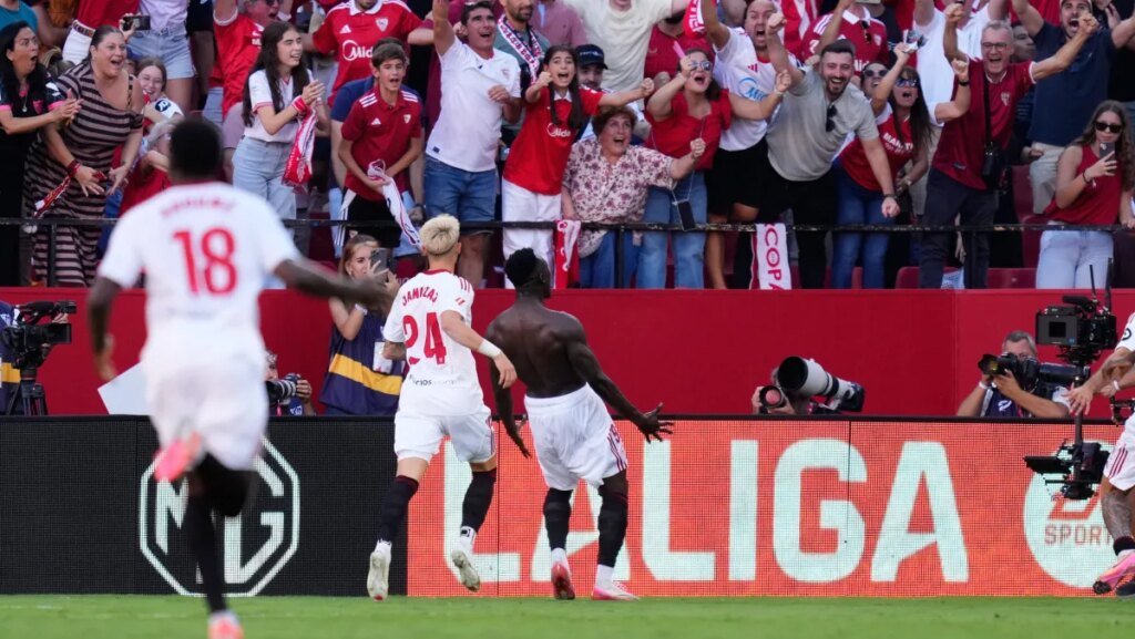 La contundente victoria de Sevilla de Matías Almeyda ante Real Oviedo de Grupo Pachuca: despedida del entrenador otra vez