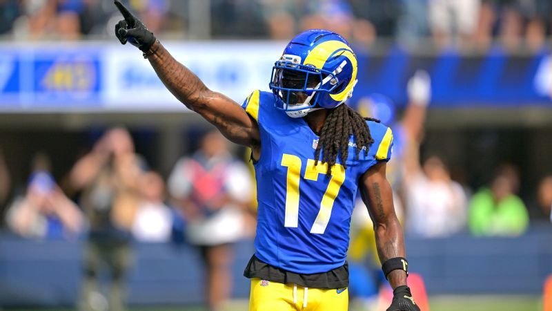 Los Rams confían en que Adams, lesionado, esté listo para el TNF