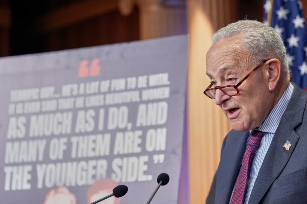 Schumer urge al Senado a tomar medidas legales contra el gobierno de Trump por archivos incompletos de Epstein