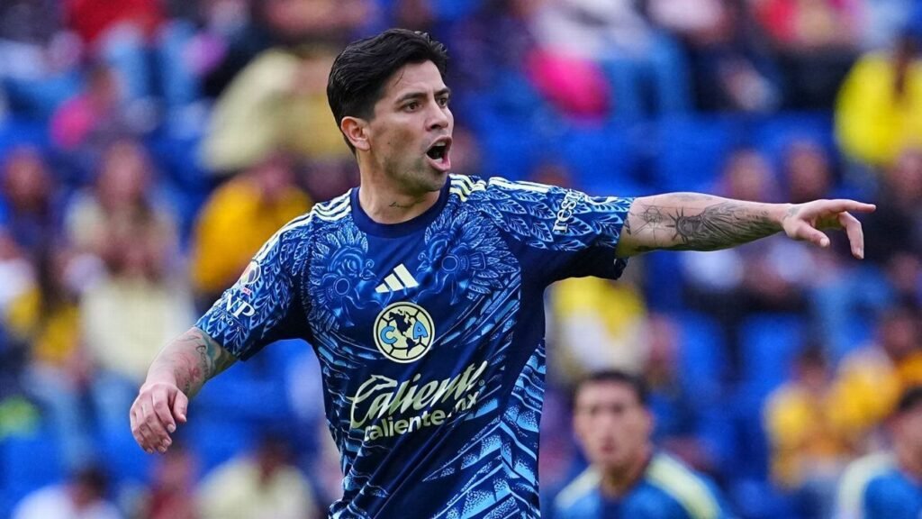 América negocia con Colo Colo por el fichaje de Dávila