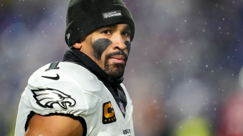 Los Eagles consideran un descanso para Hurts y más novedades del equipo