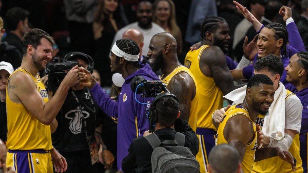 Luka Doncic brilla con 60 puntos y en Miami resuena el grito de “MVP, MVP”