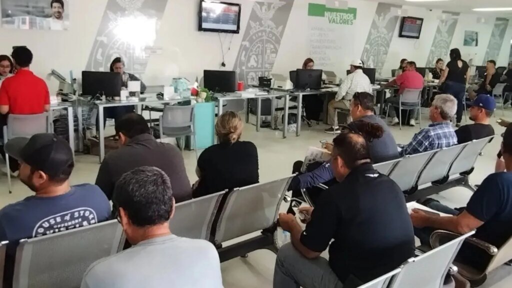 Sinaloa impulsa la tecnología en su recaudación mientras enfrenta desafíos en el ámbito educativo