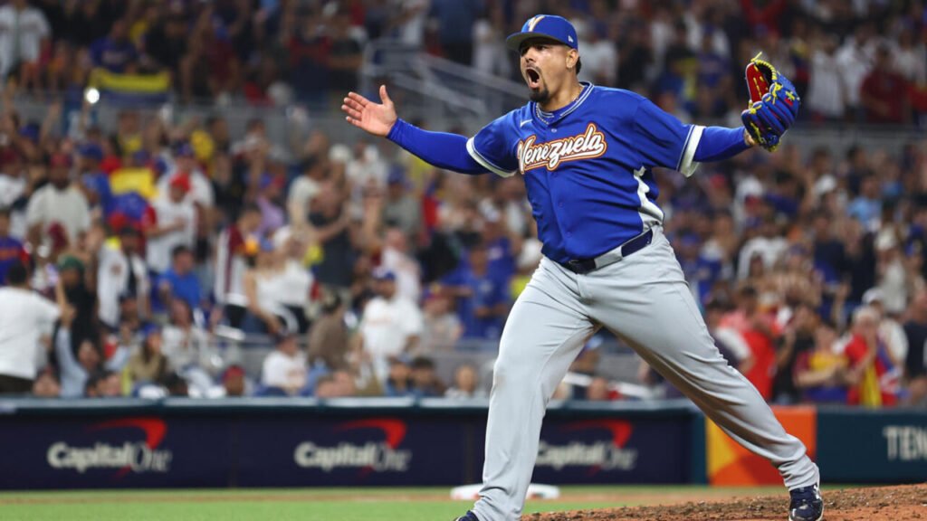 Venezuela se mide ante Estados Unidos en la gran final del Clásico Mundial