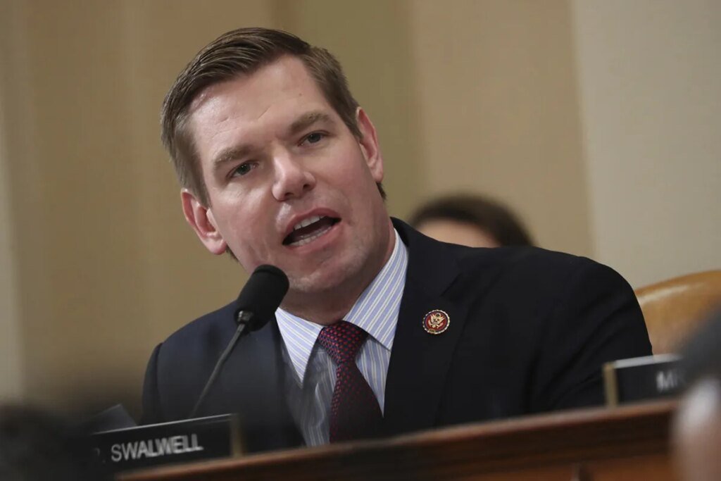 Swalwell, el candidato del establishment en la Ronda Política