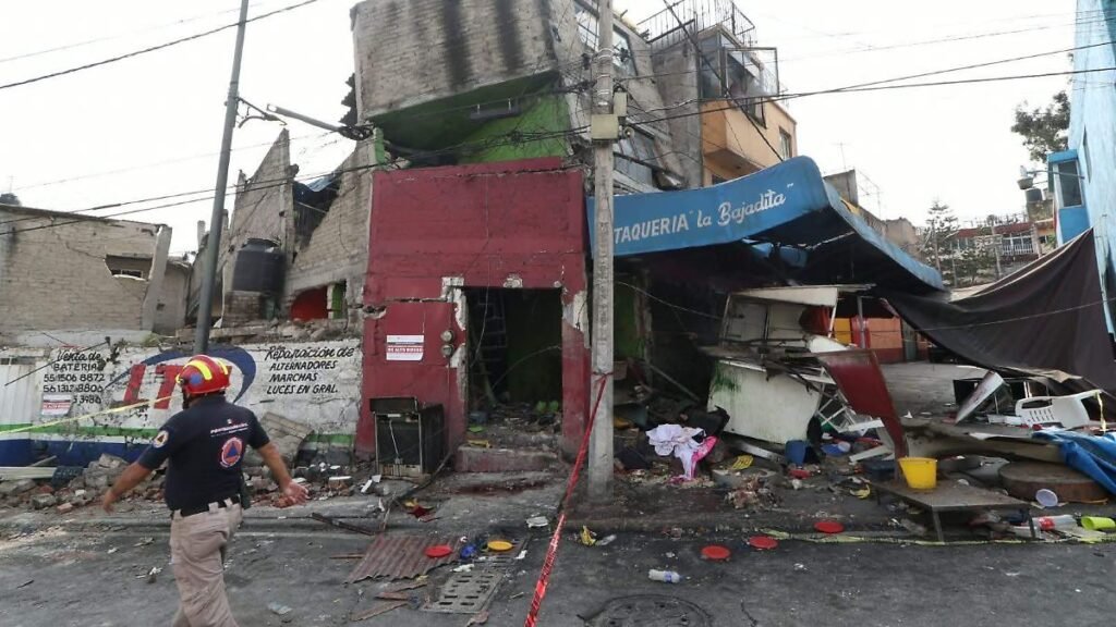 Entregarán 40 mil pesos a cada familia de las dos víctimas de la explosión en Álvaro Obregón