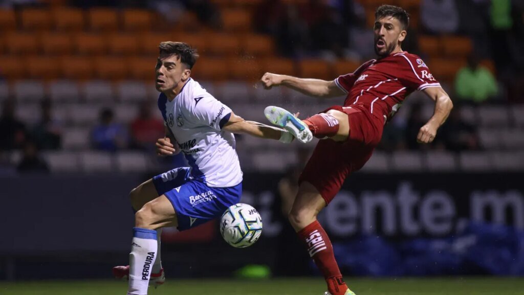 Paulinho se convierte en el villano que arruina la noche mexicana de la Franja